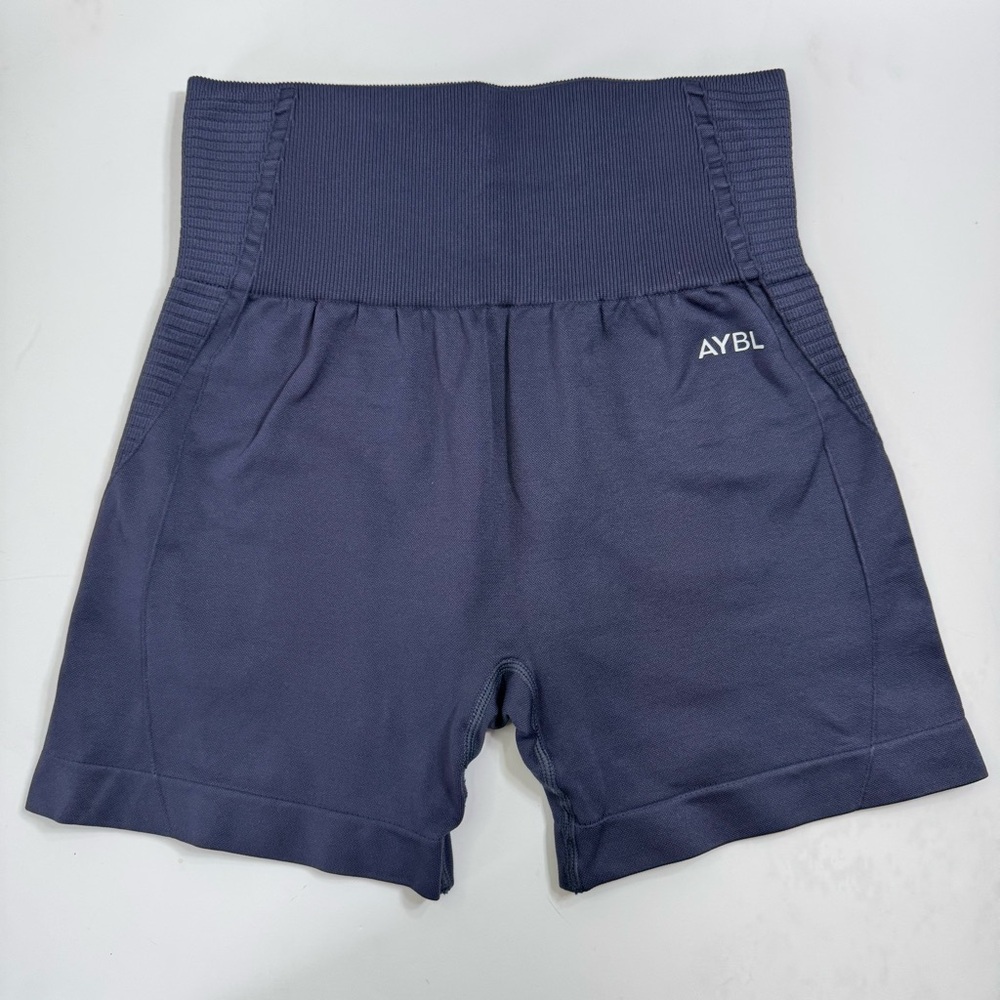 BALANCE V2 SEAMLESS SHORTS NAVY BLUE - Picture 3 of 8